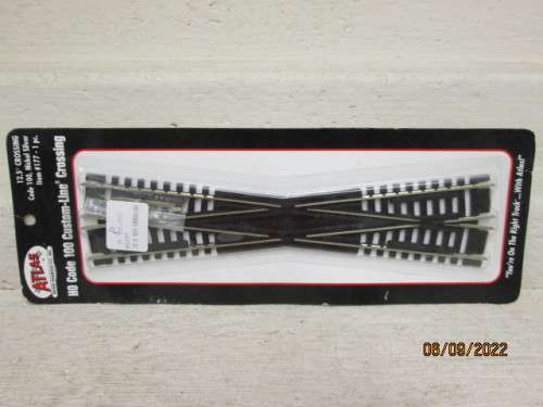 HO / OO SCALE : ATLAS : 12.5 DEGREE CROSSING - BOXED