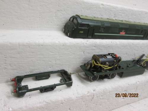 OO SCALE : HORNBY DUBLO : DIESEL LOCOMOTIVE