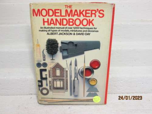 BOOK : THE MODEL MAKERS HANDBOOK