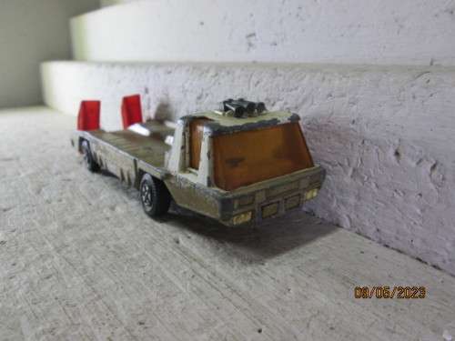 DIE CAST : MATCHBOX : SUPER KINGS - TRANSPORTER