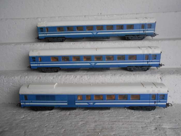 HO SCALE - LIMA - SAR - BLUE TRAIN COACHES - X3 (RARE TYPE)