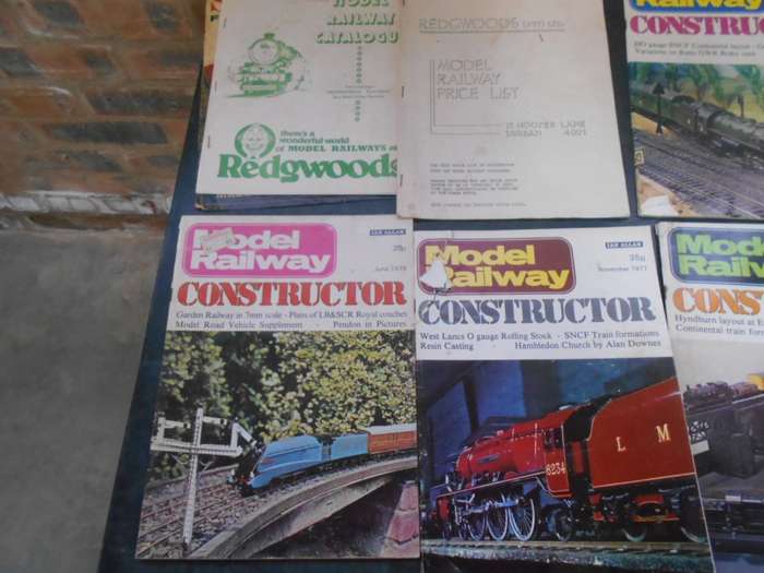 VARIOUS MODEL TRAIN MAGAZINES - X12