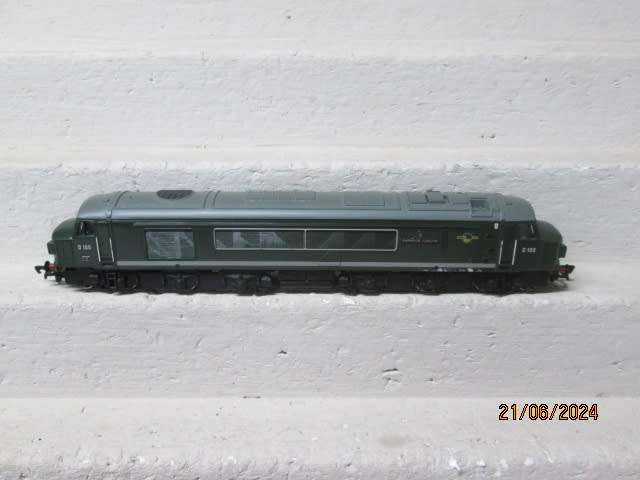 OO SCALE - MAINLINE - COCO GREEN DIESEL LOCOMOTIVE - BOXED