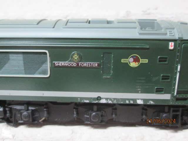 OO SCALE - MAINLINE - COCO GREEN DIESEL LOCOMOTIVE - BOXED