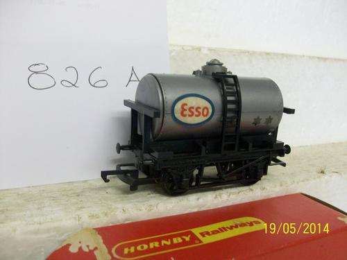 OO HORNBY ESSO TANKER  - LOT 826A
