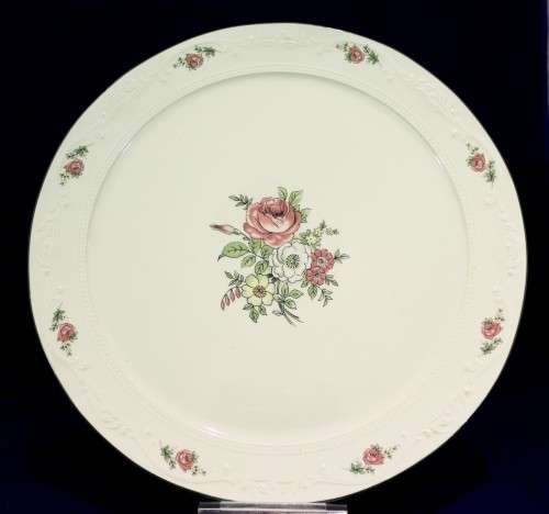 Huguenot - Royale - cake plate