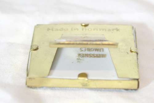 Limoges - Miniature display plate in a frame - Victorian scene - Stunning!! - Low price!! Bid now!!