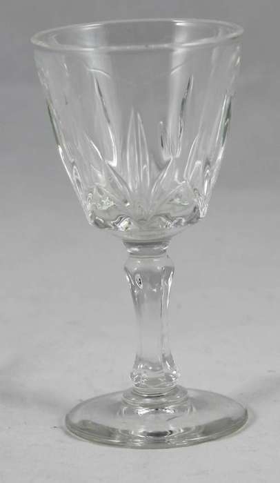 Luminarc - Set of 4 Liquor Glasses - Bid Now!!!