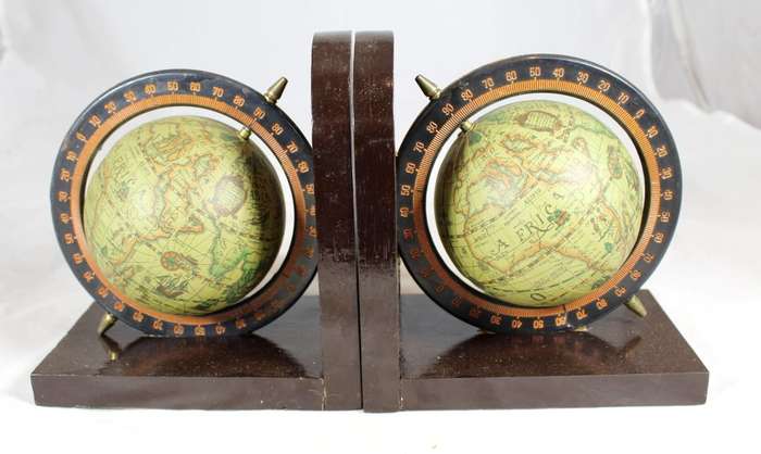 Globe bookends - A real treasure! - Bid Now!!!