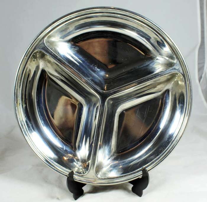 Stainless steel - three division snack tray