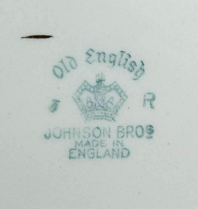 Johnson Bros - Old English - serving bowl