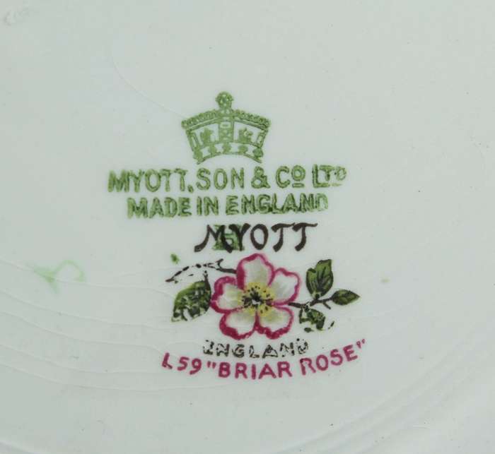 Myott & Son - `Briar Rose` - wall plate