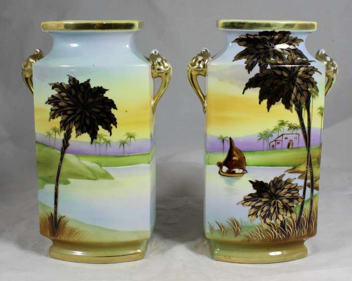 Noritake set - 2 mantle vases