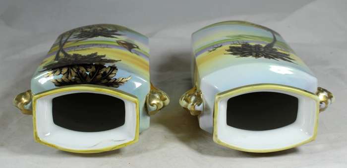 Noritake set - 2 mantle vases