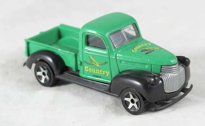 Majorette - Chevrolet - 1946 Truck - Bid now!!