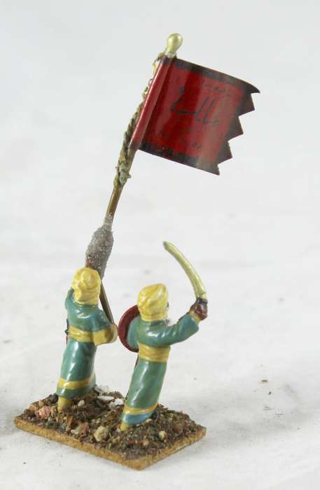 Lead figurine - Arabian flag carrier and warrior