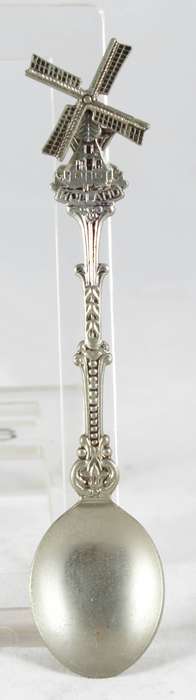 Souvenir teaspoon - Holland windmill
