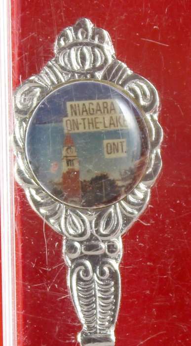 Souvenir spoon - Niagara on the lake