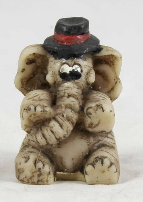 Small Elephant with a Top Hat