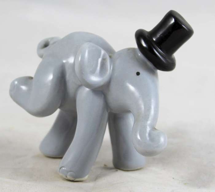 Hester USA - funny elephant