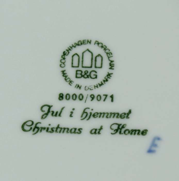 Copenhagen - Porcelain Wall Plate - Christmas At Home 1971