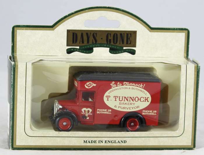 Lledo - Days Gone - T.Tunnock bakery parcels van