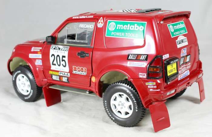 Solido - Mitsubishi Pajero Rally - 1:18 Scale Model - Bid Now!!