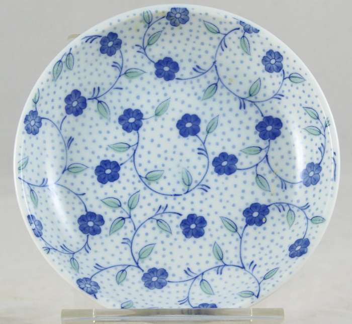 Blue & white - small display plate