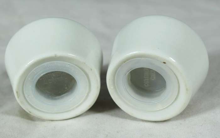 Character salt & pepper set - miniature blue & white