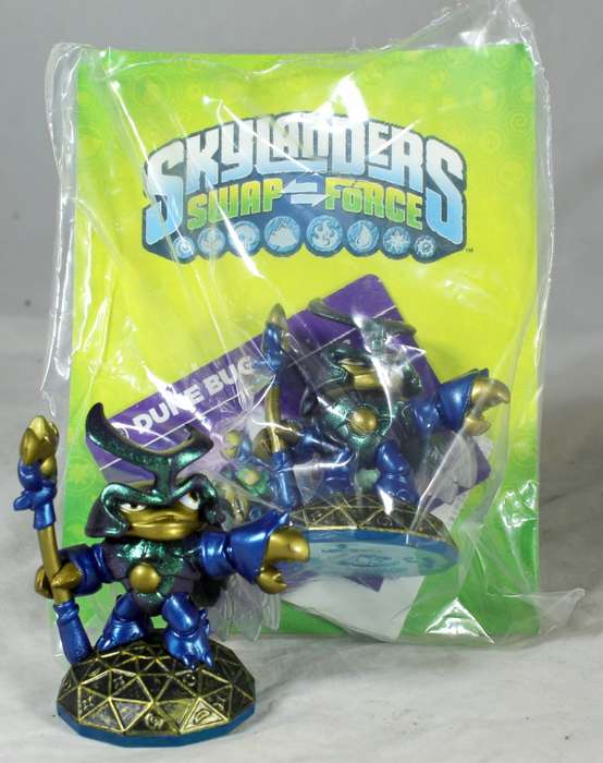 Skylanders - Collection 2 - 10 figures, new in pack! - Massive bargain! Bid now!!