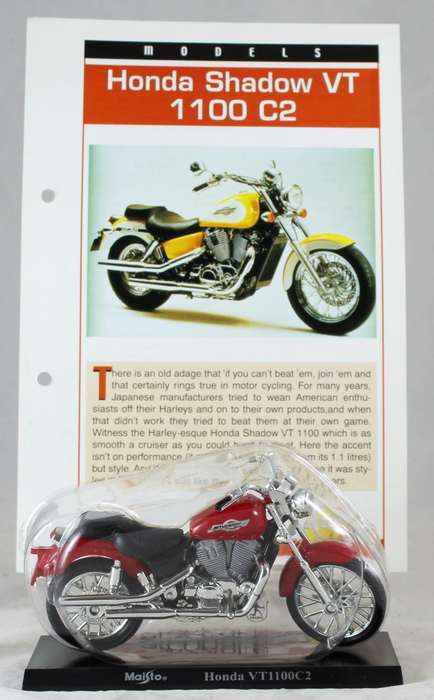 Maisto - Honda Shadow VT 1100 C2 - Bike + Info Sheet -
