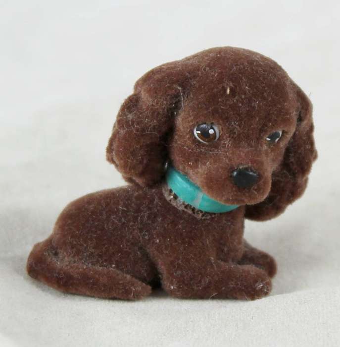 Suede puppy - dark brown with green collar