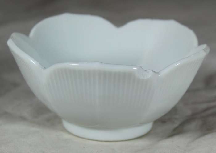 White trinket bowl