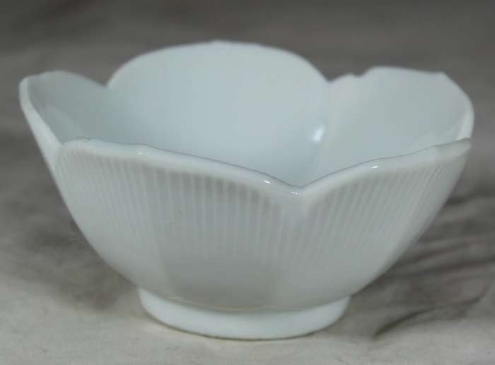 White trinket bowl