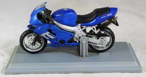Maisto - bike - Triumph TT600