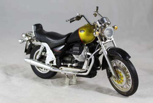 New Ray - bike - Moto Guzzi California EV