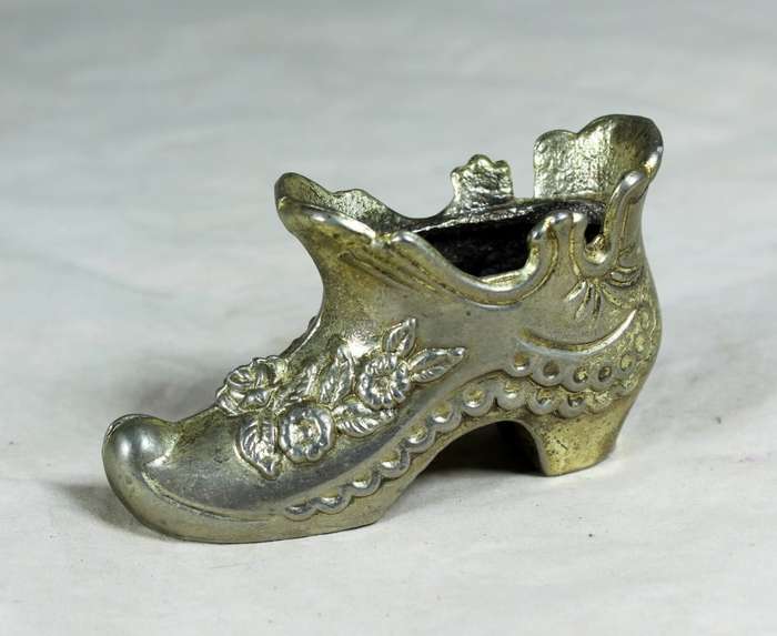 Elweco metal shoe