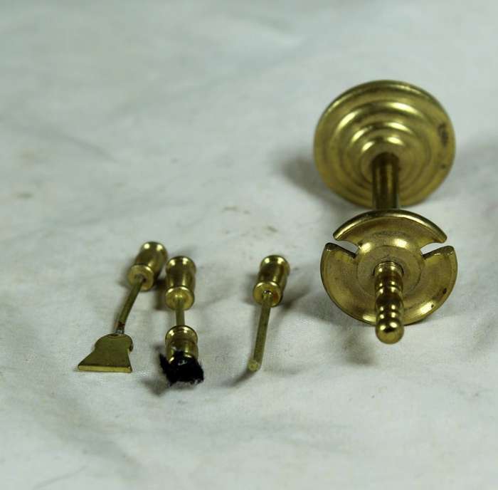 Miniature bronze cleaning kit