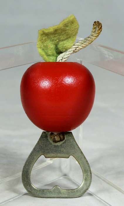 BOTTLE OPENER - APPLE