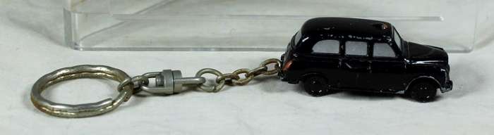 Black London cab key ring