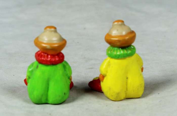Miniature pair of yellow & greed clowns