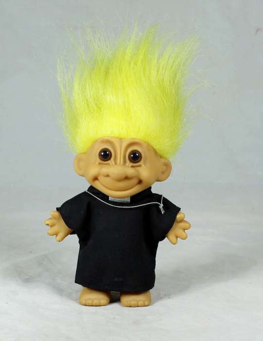 Russ Troll - priest