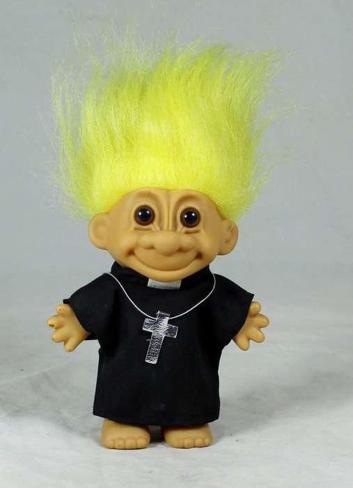 Russ Troll - priest