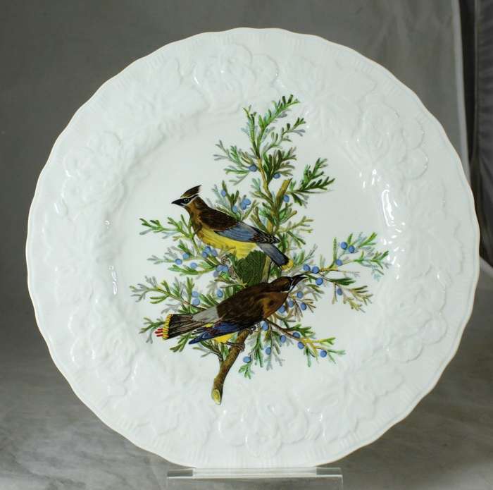 Alfred Meakin display plate - cedar bird