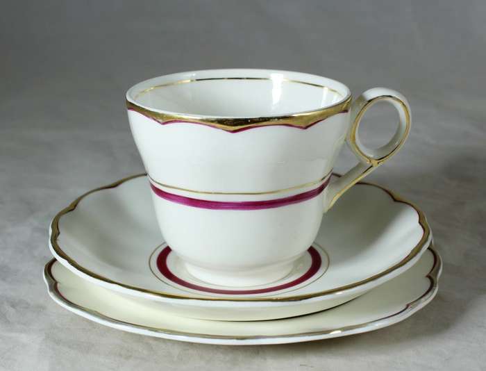 Grindley cream petal tea set