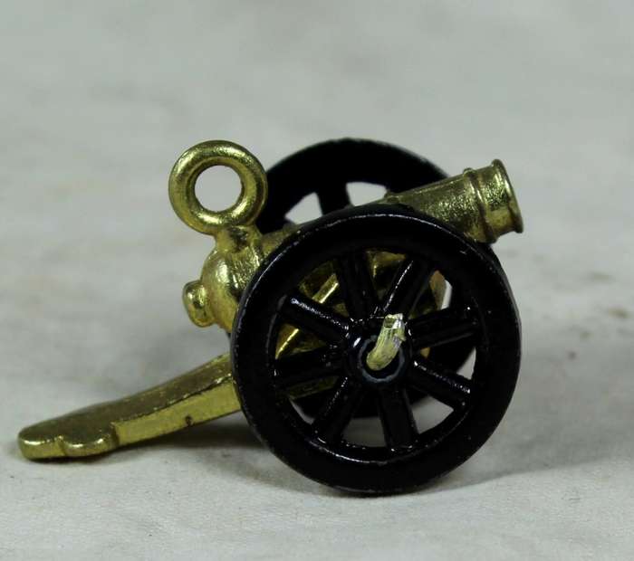 MINIATURE METAL CANNON - BID NOW!!!