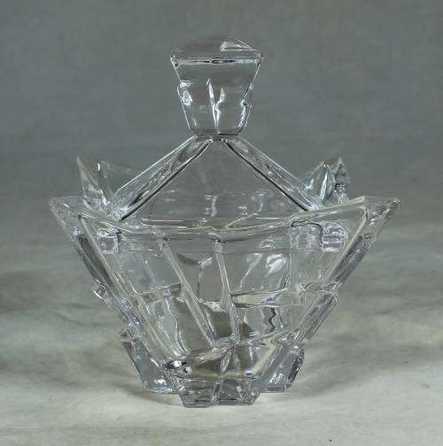 Trinket bowl with lid