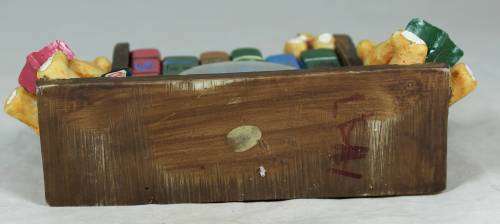 Bear and books clock