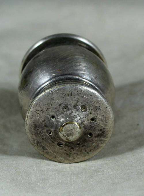 Miniature EPNS gem metal salt shaker
