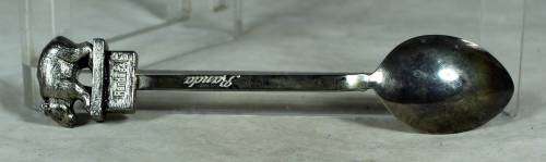 Souvenir spoon with a Australian wombat on top